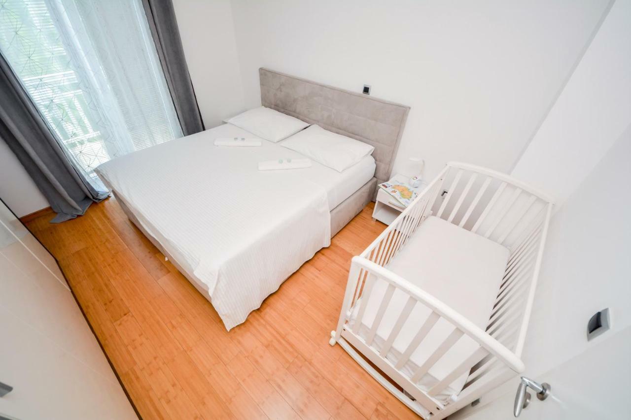 Apartments Lupe Split Eksteriør bilde